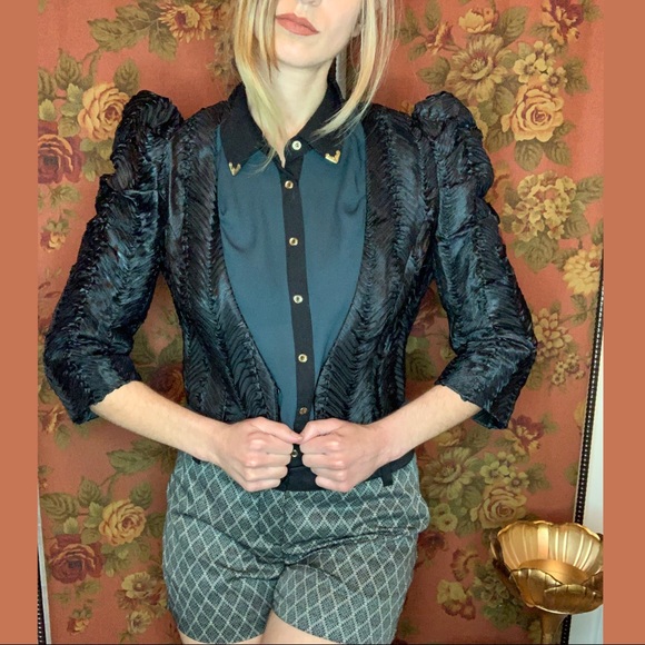 Gothic cropped jacket 🧛🏼 by Vero Moda - Picture 6 of 6